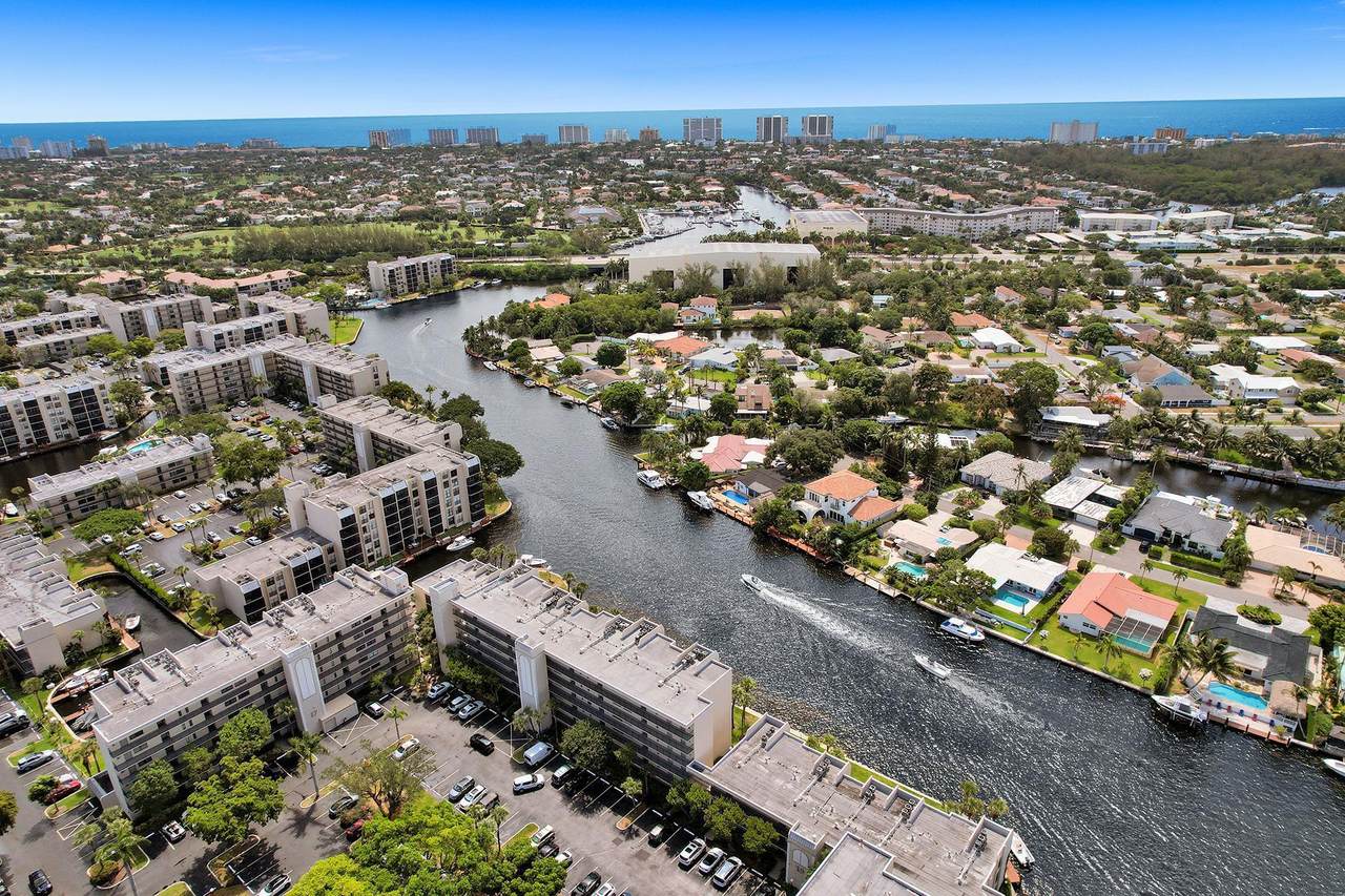 4 Royal Palm Way - Photo 1