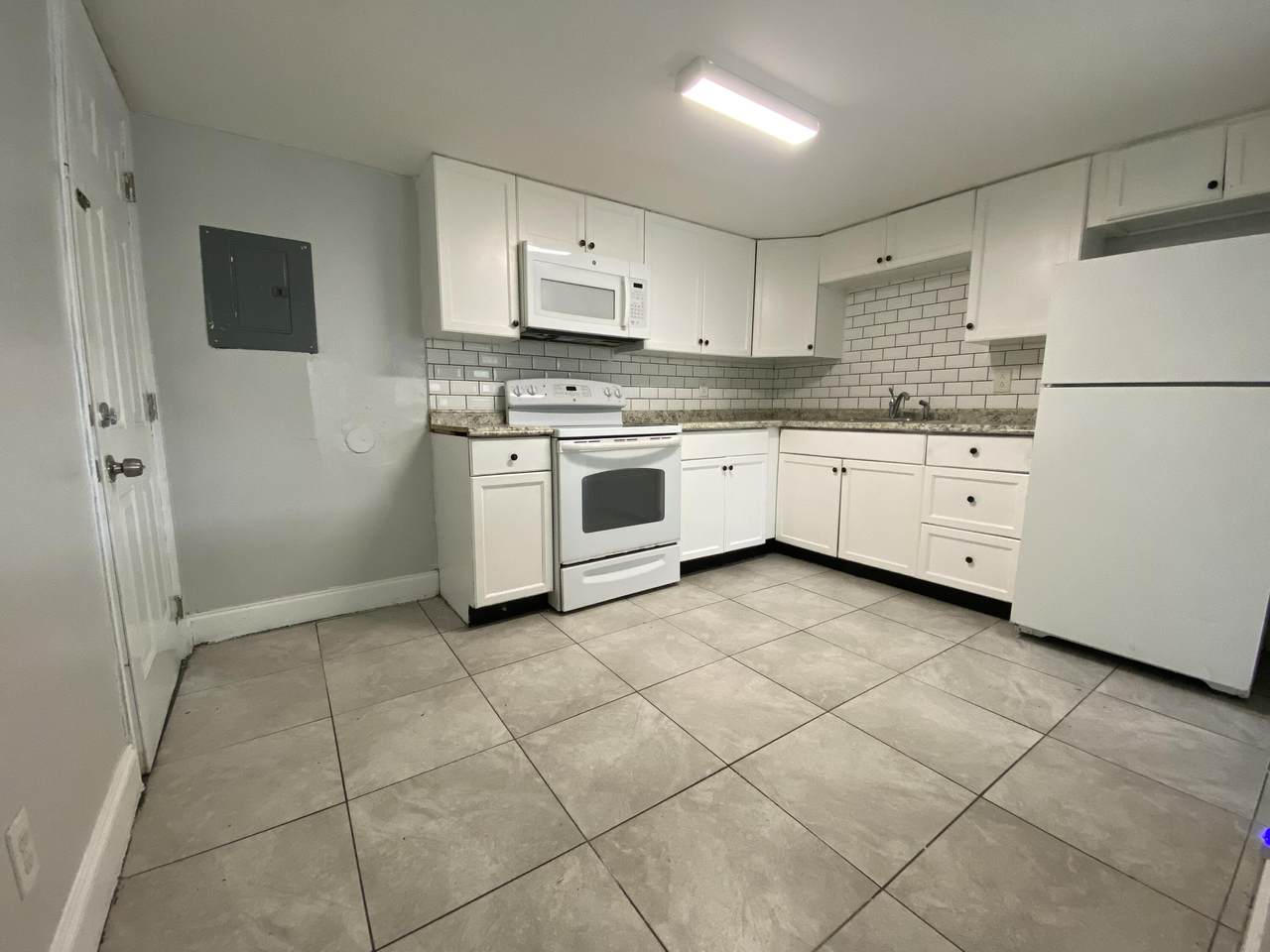 3204 Louisiana Avenue - Photo 1