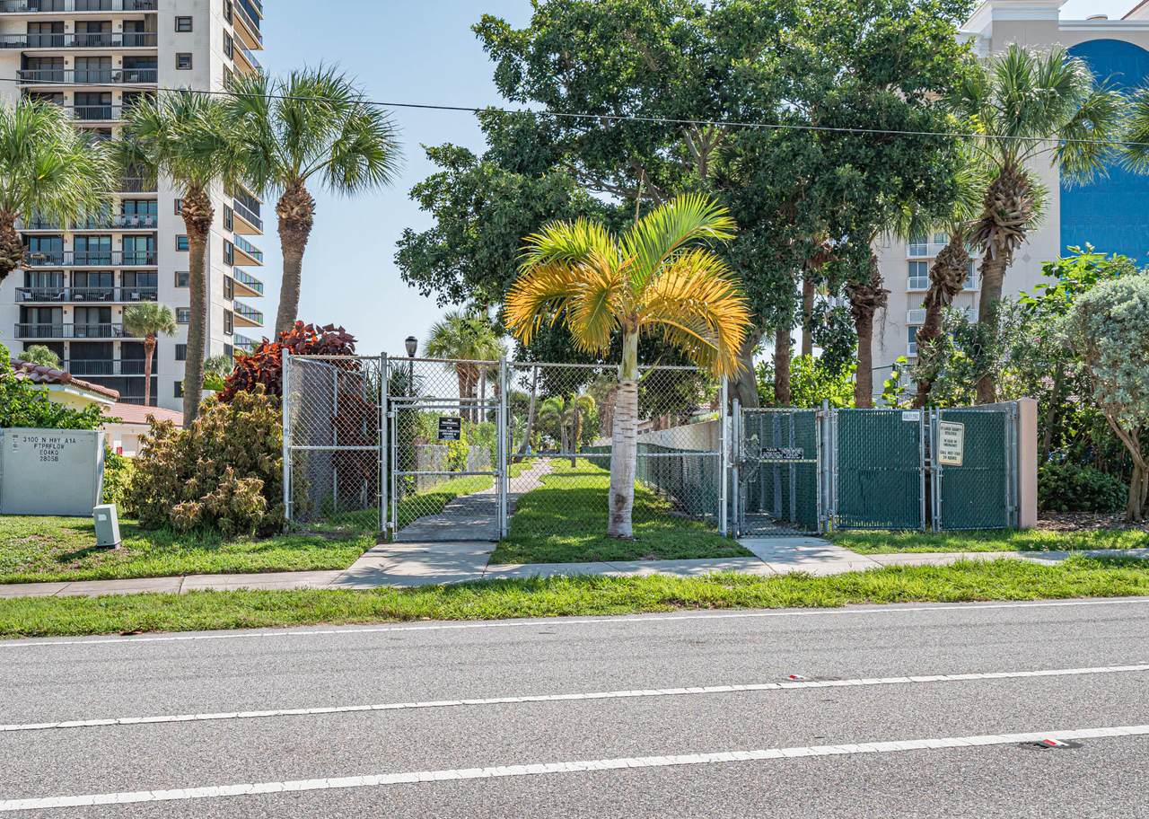 2711 Highway A1a - Photo 1