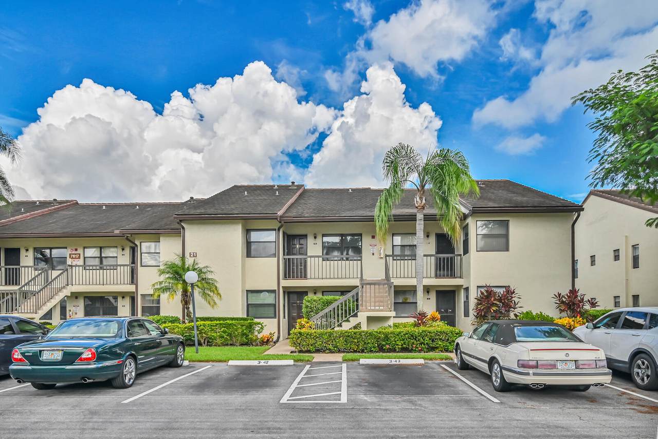 7617 Tahiti Lane - Photo 1