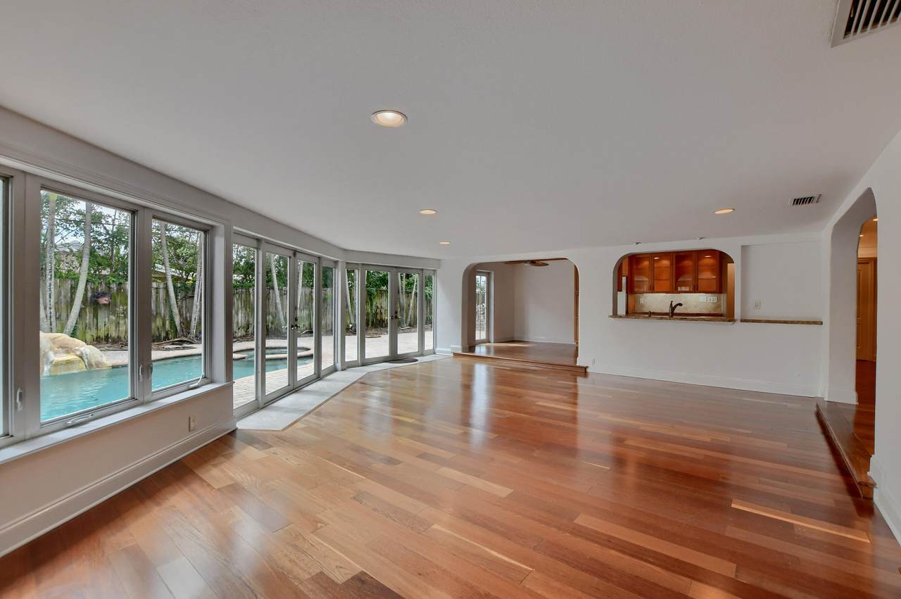 838 Palmetto Park Road - Photo 1