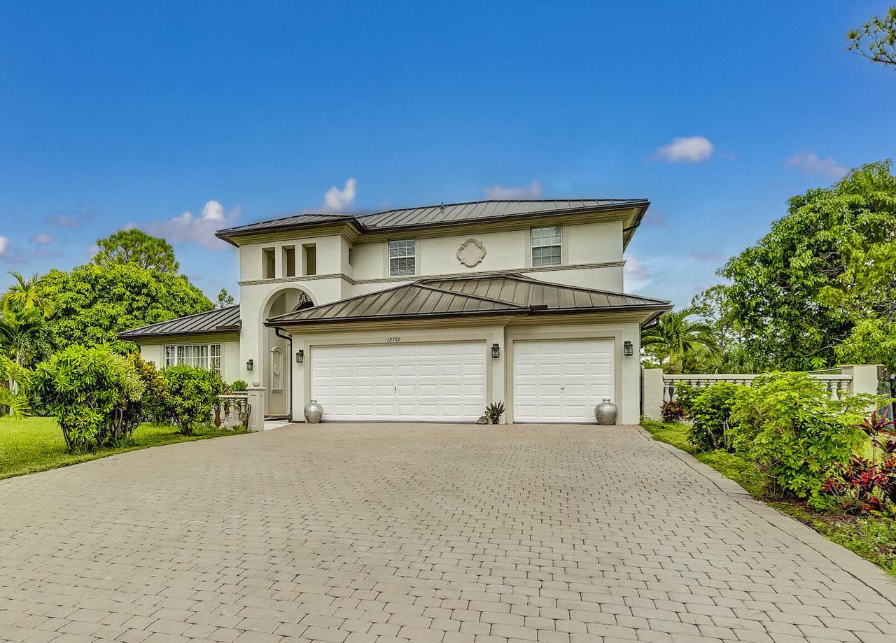 12782 Arrowwood Drive - Photo 1