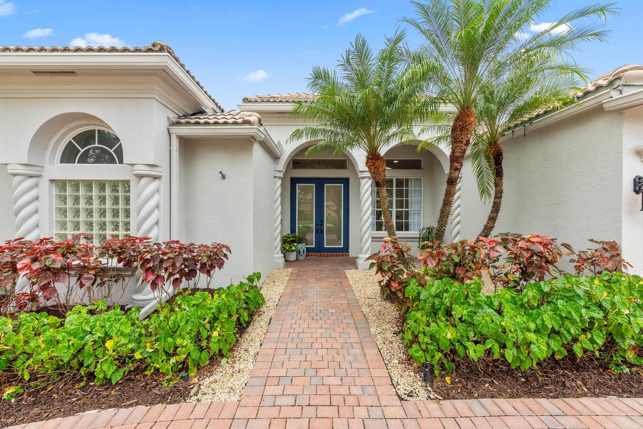6998 Sleepy Hollow Lane - Photo 1