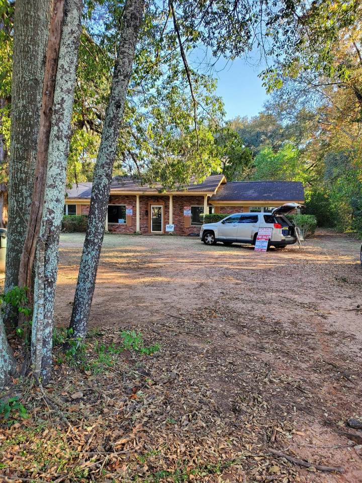 402 Liberty Street - Photo 1