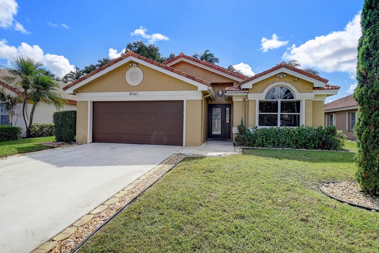8561 Tourmaline Boulevard - Photo 1