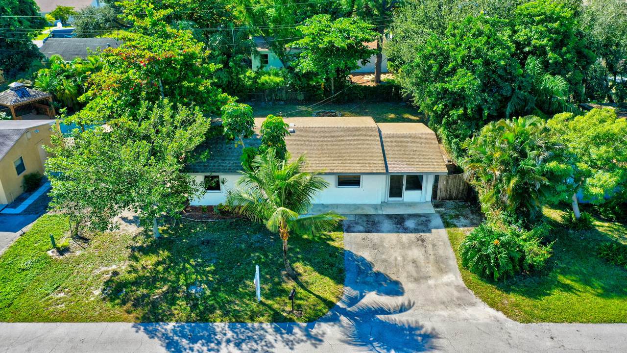 4916 Ohio Road - Photo 1