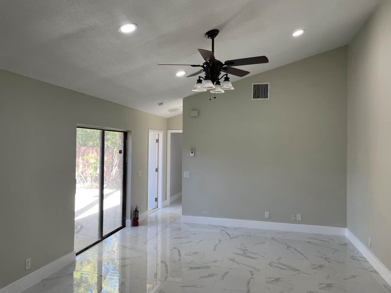 1047 Goldenrod Road - Photo 1