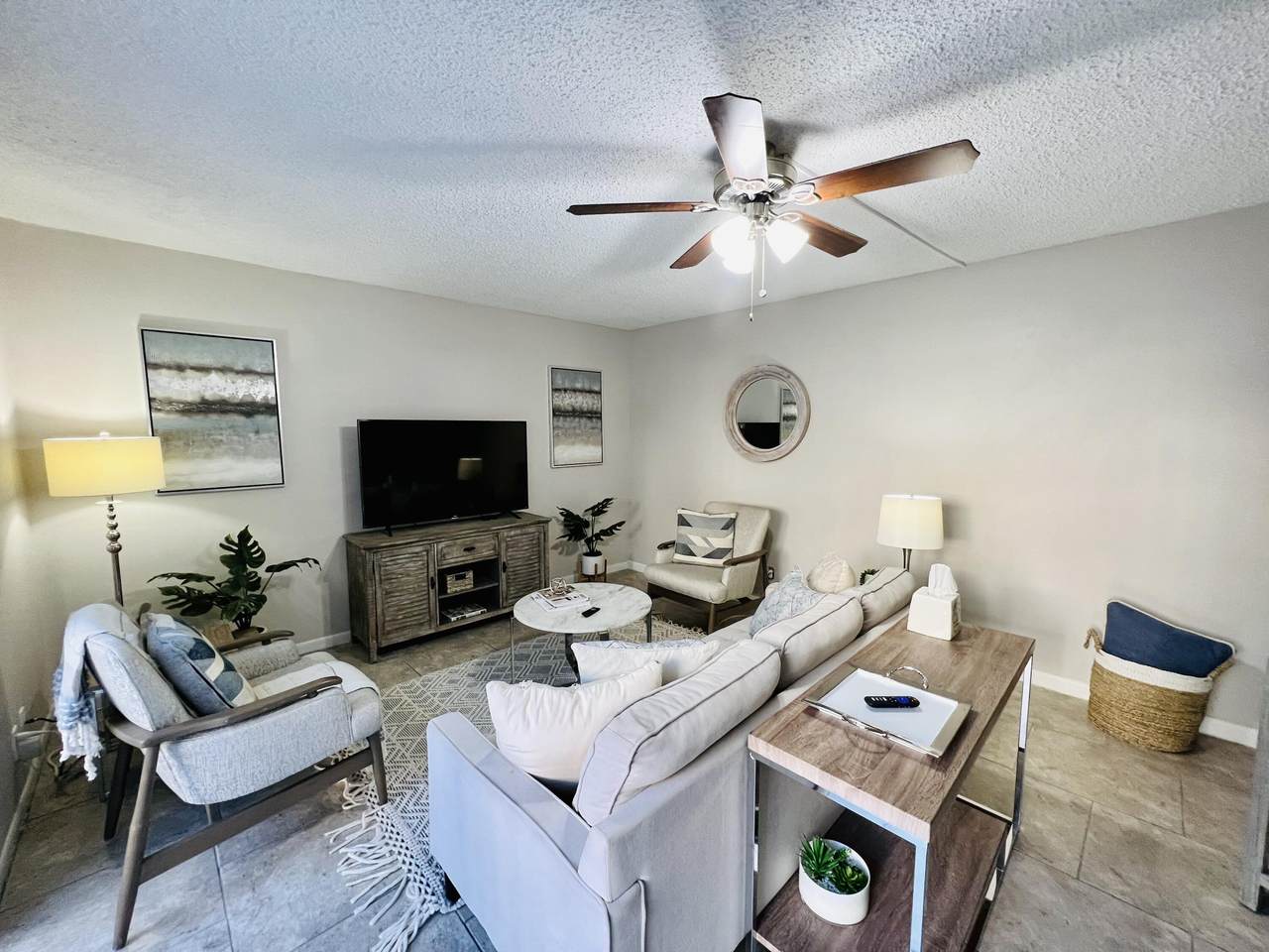 6372 Seven Springs Boulevard - Photo 1