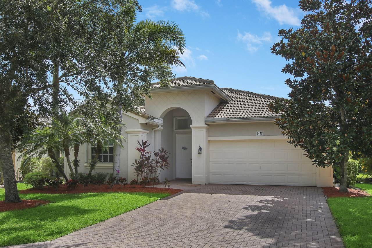 1478 Legacy Cove Circle - Photo 1