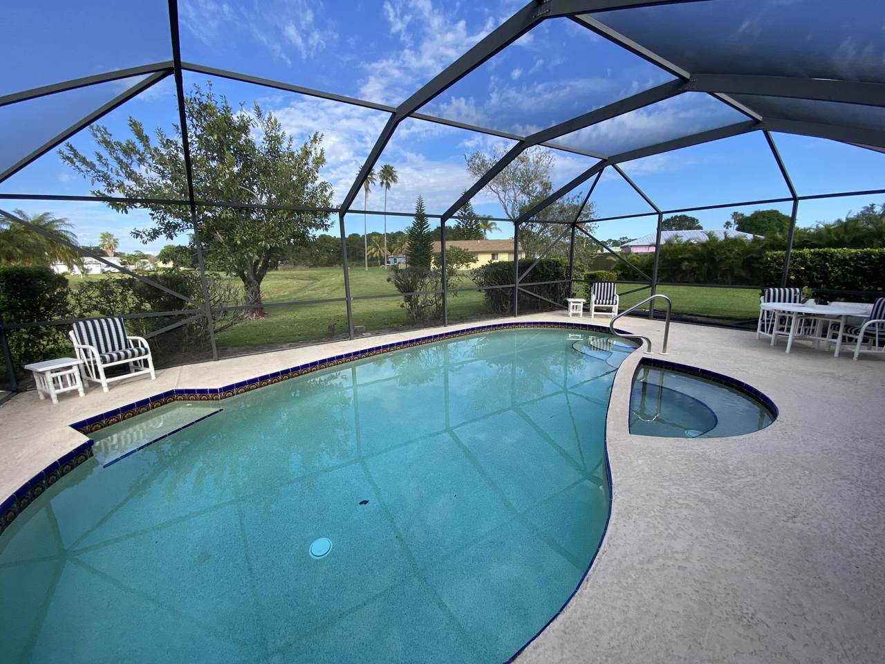 1431 Escambia Court - Photo 1