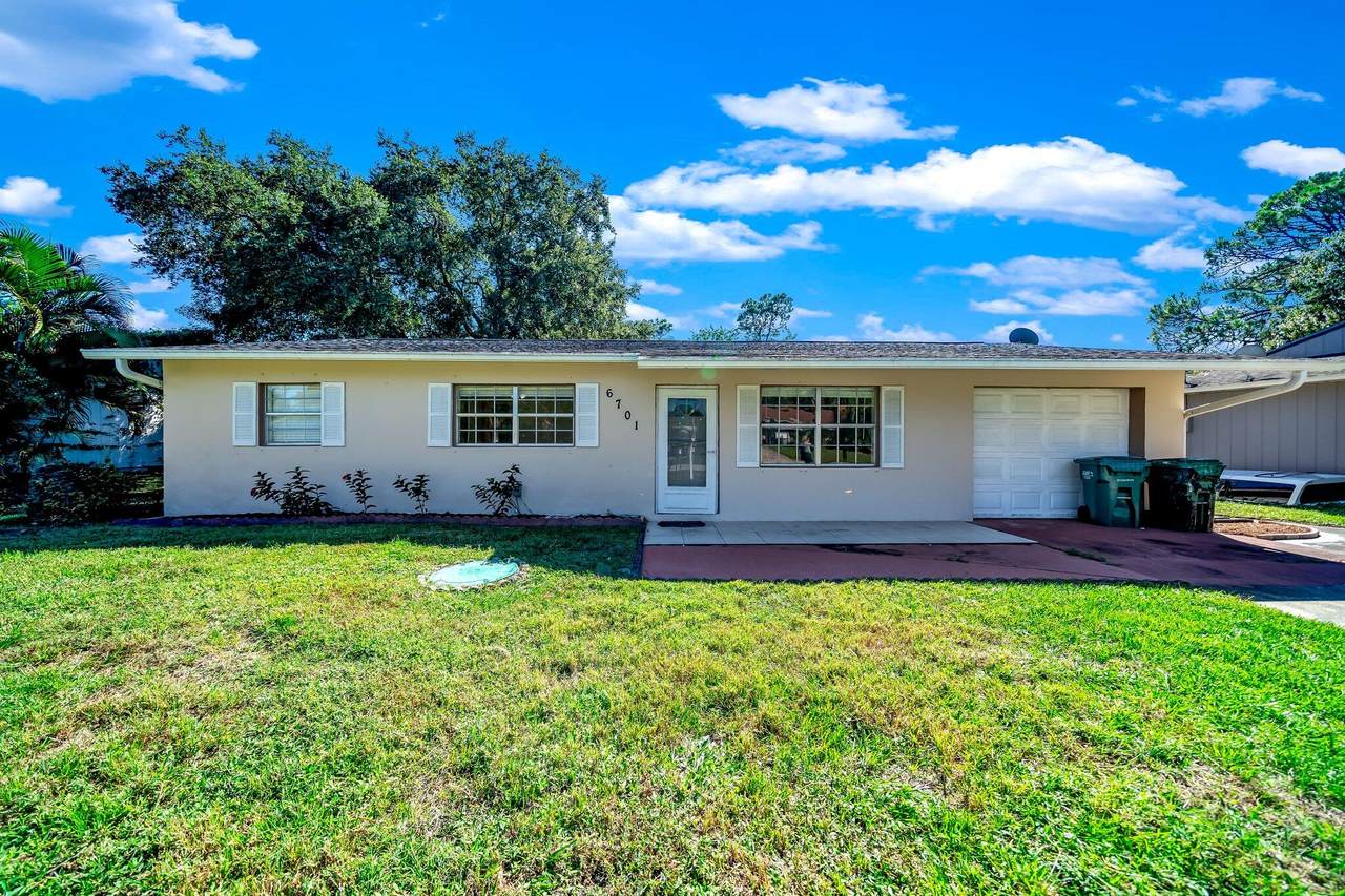 6701 Fort Walton Avenue - Photo 1