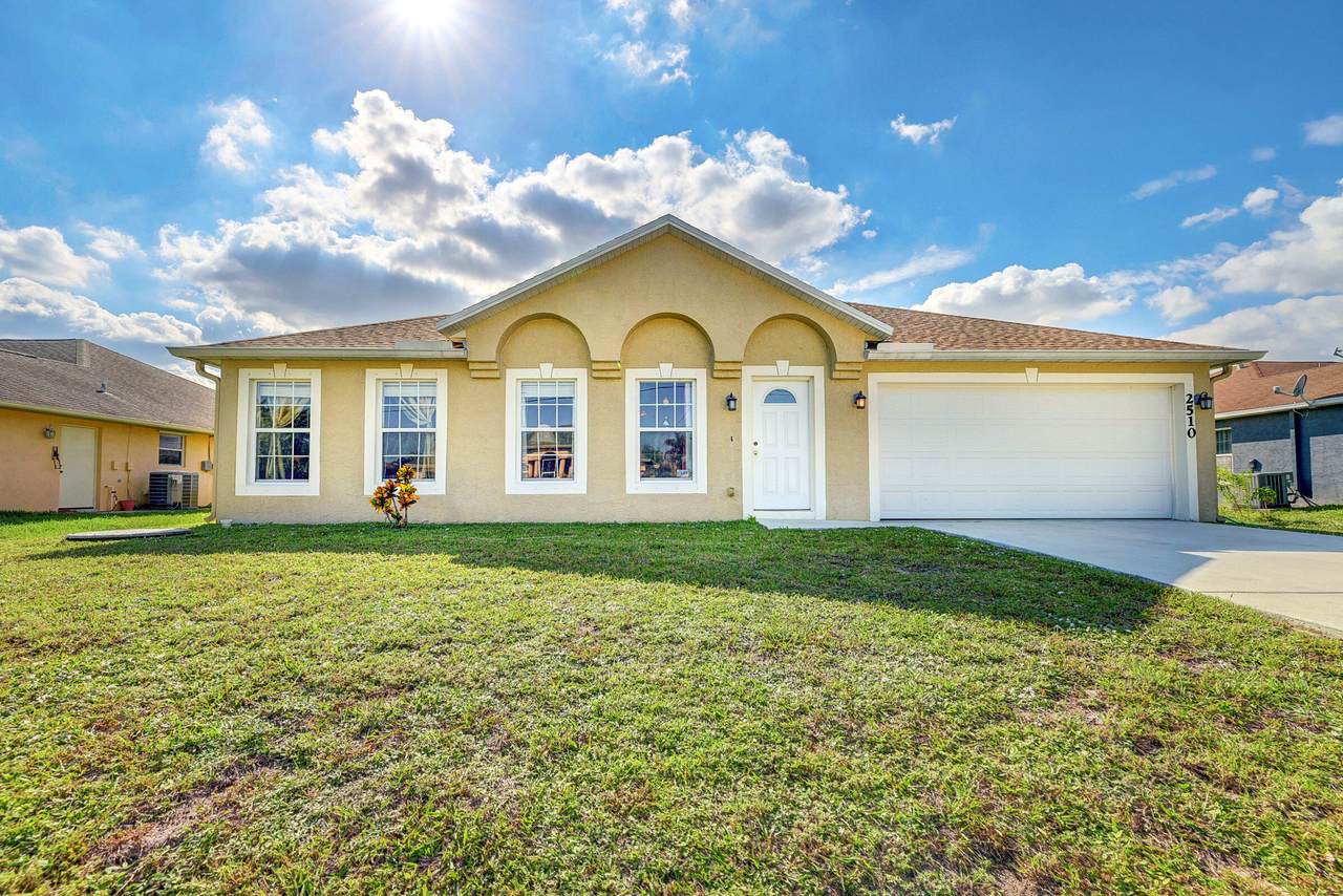 2510 Chestnut Lane - Photo 1