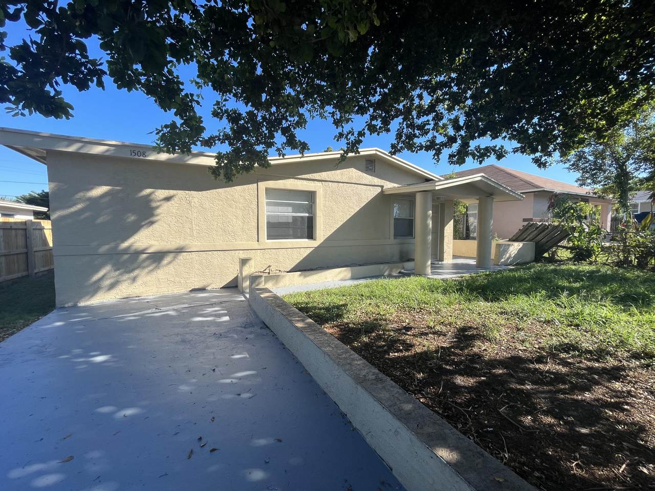 1508 W 31 St - Photo 1