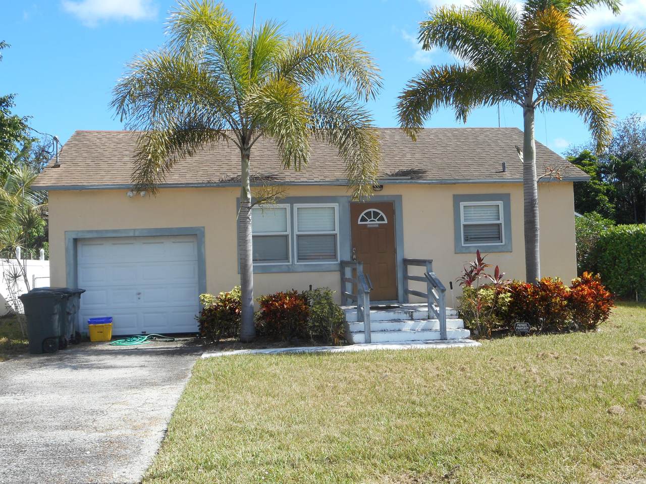 922 Lehto Lane - Photo 1