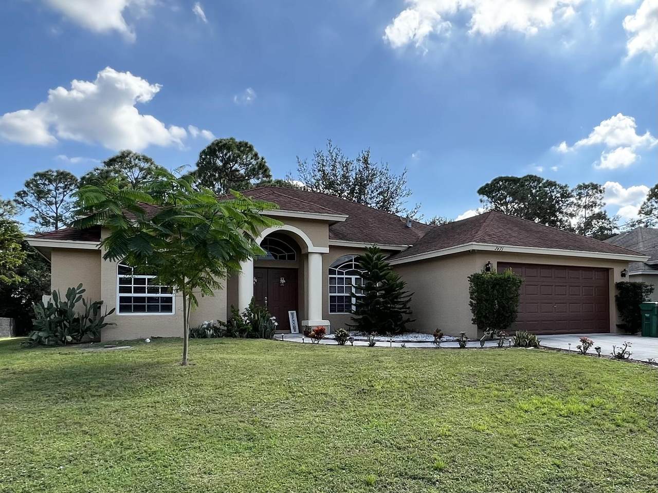 2471 Madiera Street - Photo 1