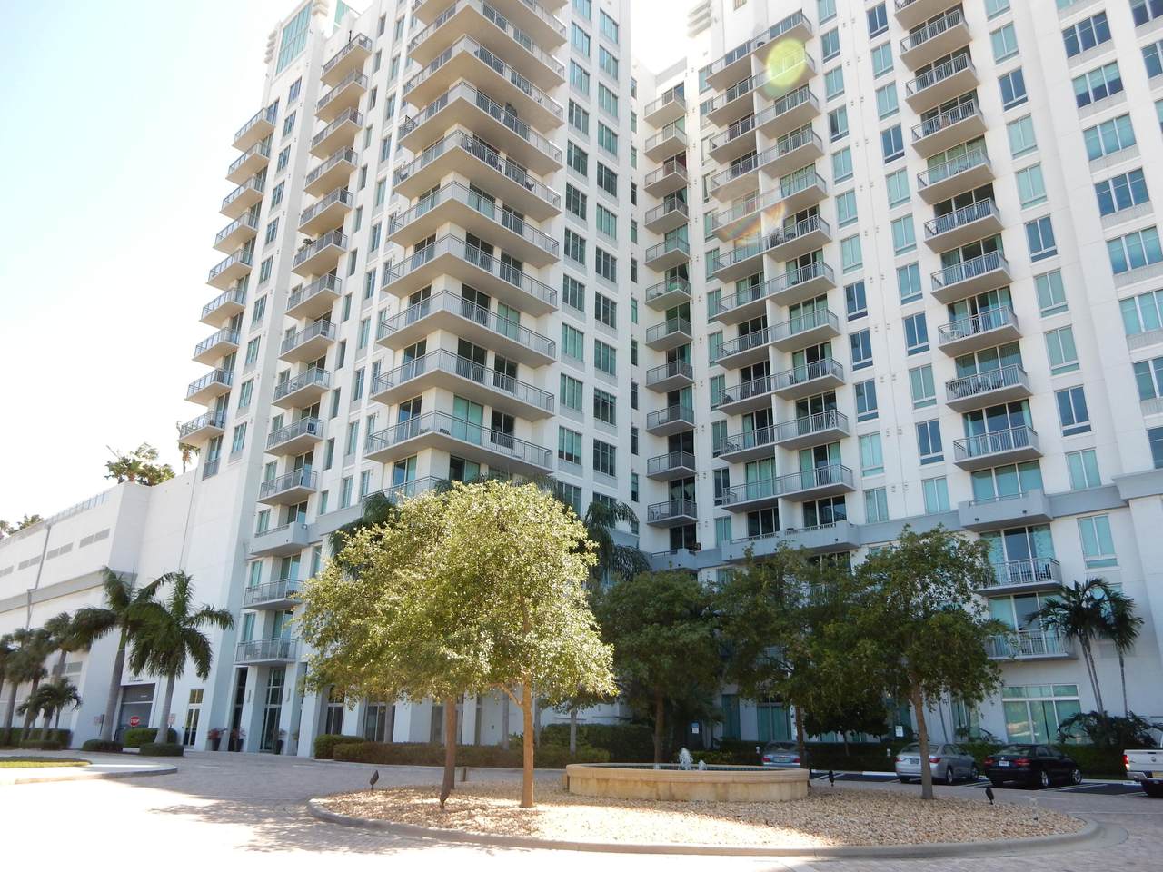 300 Australian Avenue - Photo 1