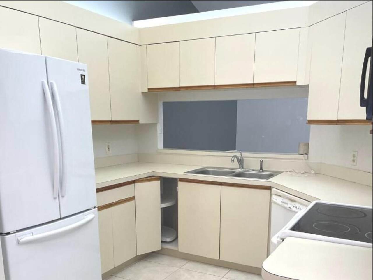 6531 Federal Highway - Photo 1