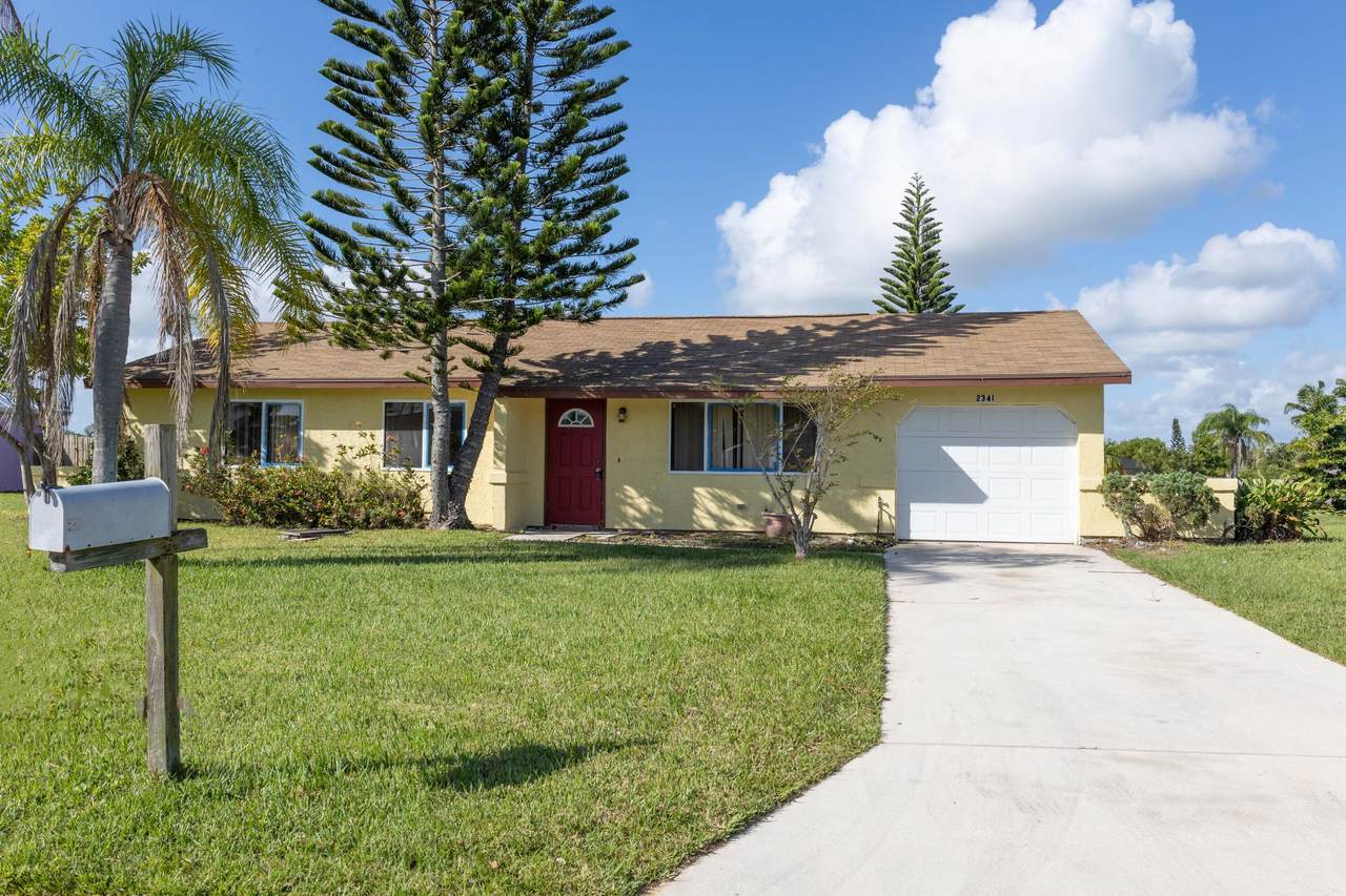 2341 Rainier Road - Photo 1