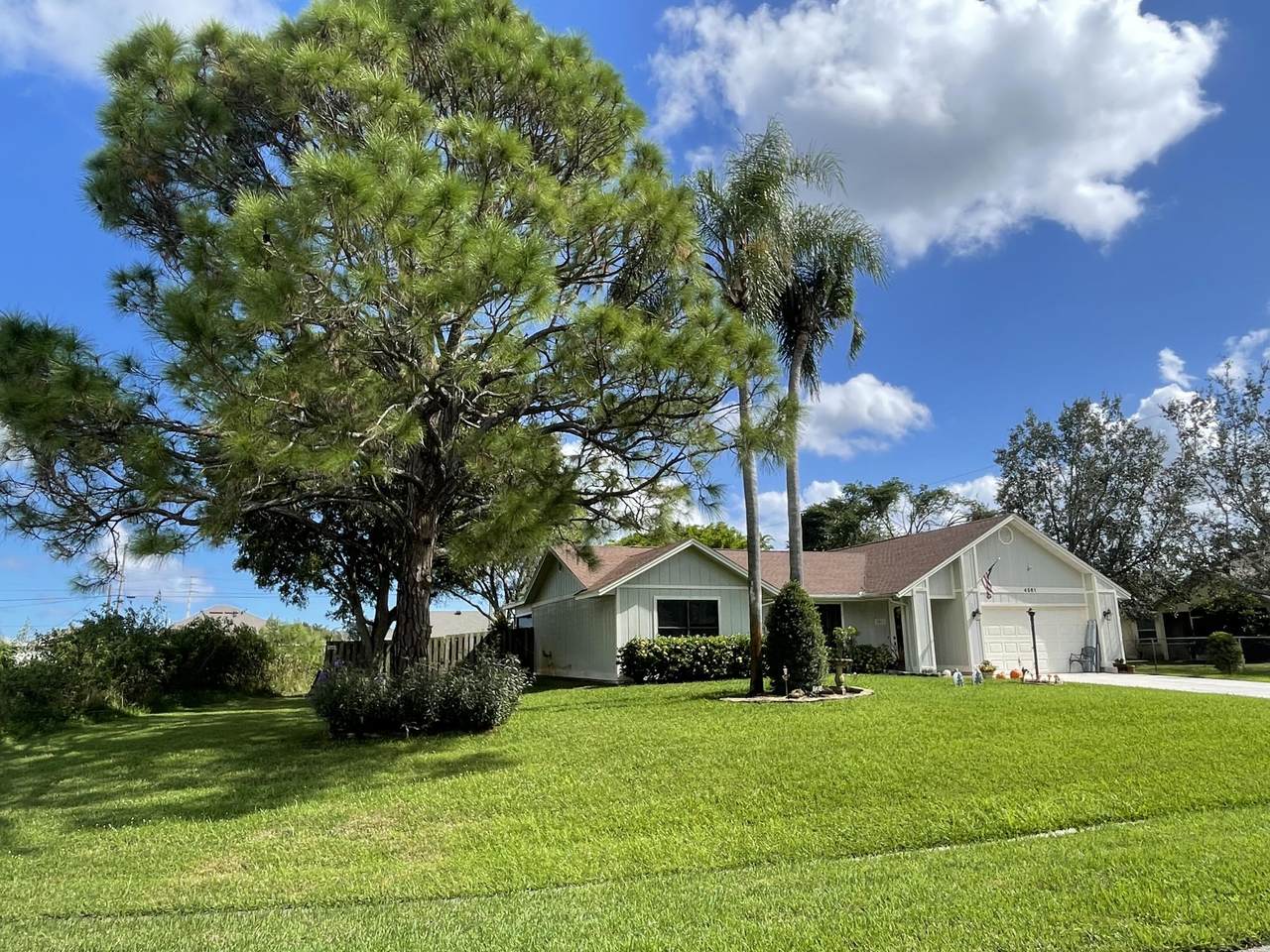 4561 Gray Court - Photo 1