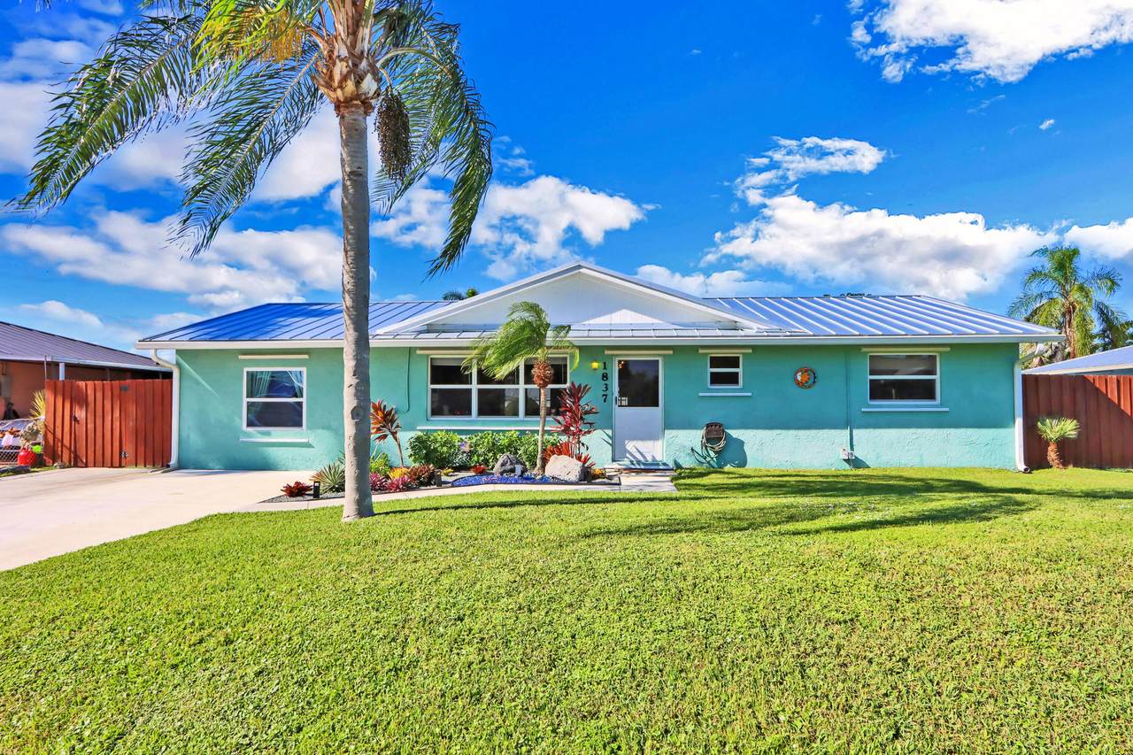 1837 Monroe Street - Photo 1
