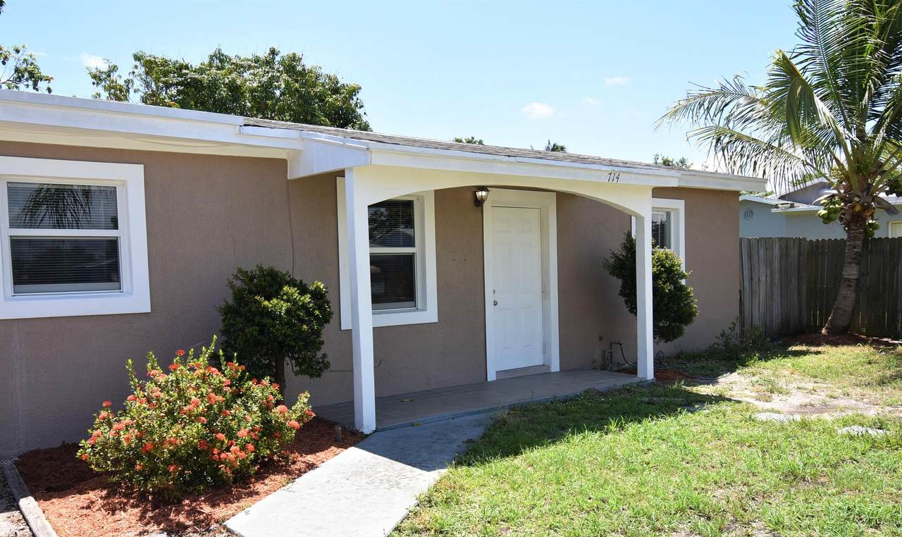 714 3rd Street - Photo 1