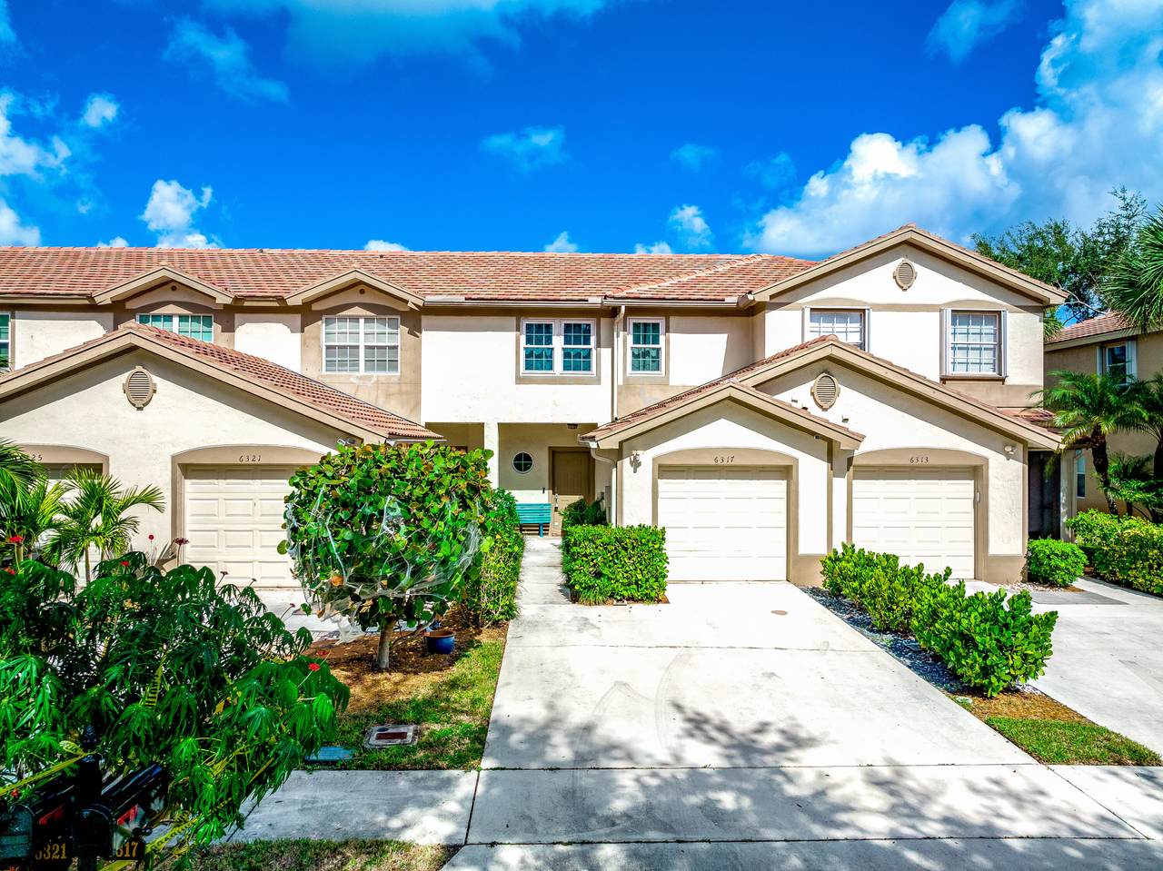 6317 Crescent Lake Way - Photo 1