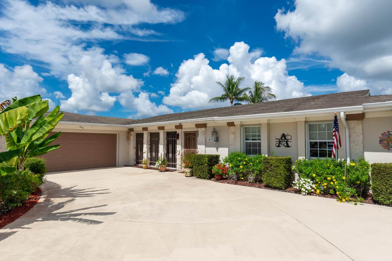 1891 Erwin Road - Photo 1