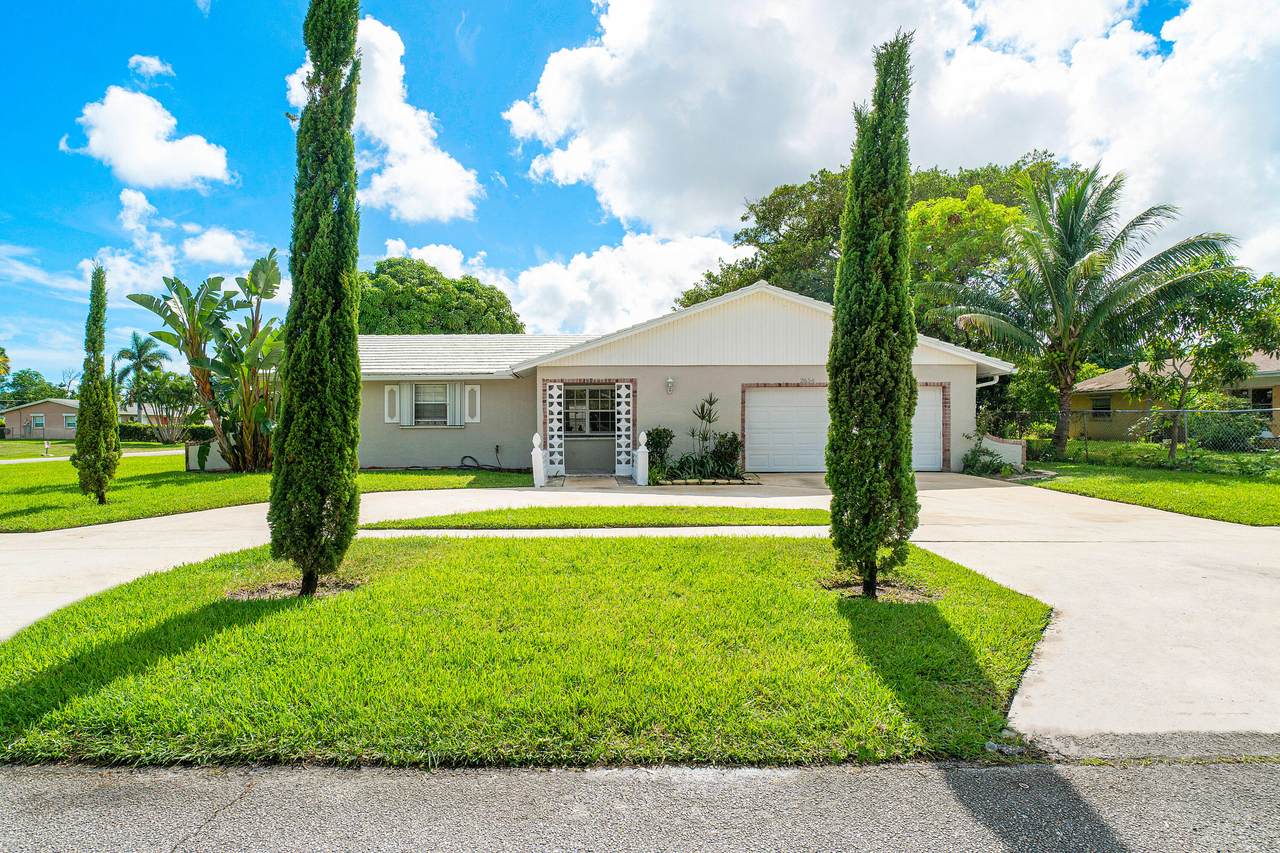 2656 Cortez Lane - Photo 1