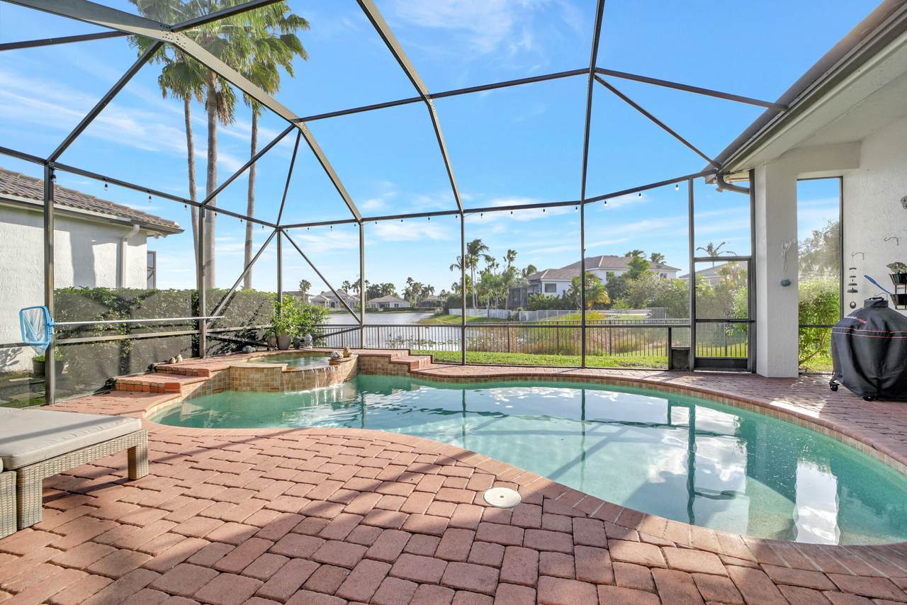 12776 67th Drive - Photo 1