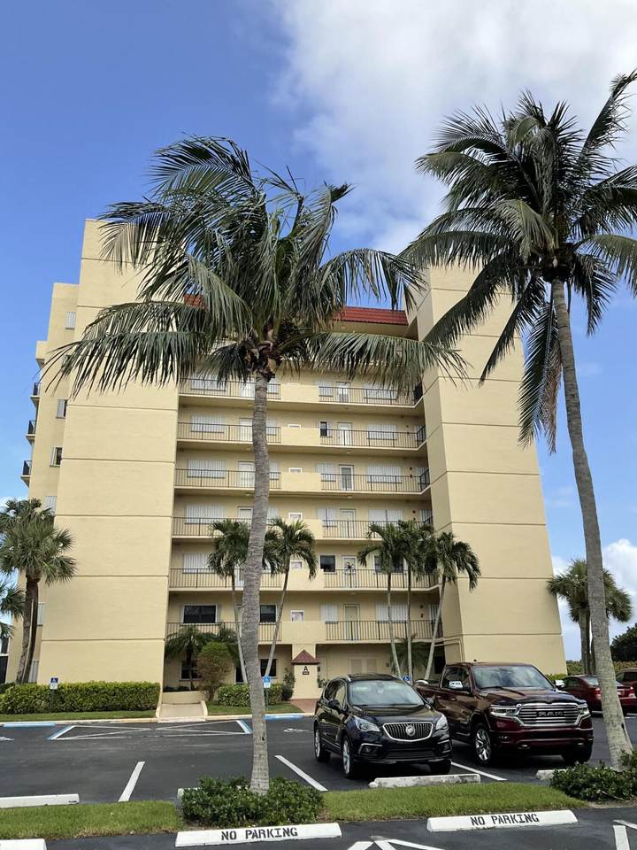 7440 Ocean Drive - Photo 1