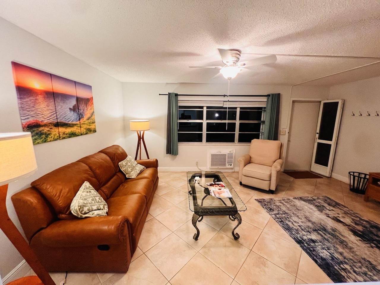 240 Horizons - Photo 1