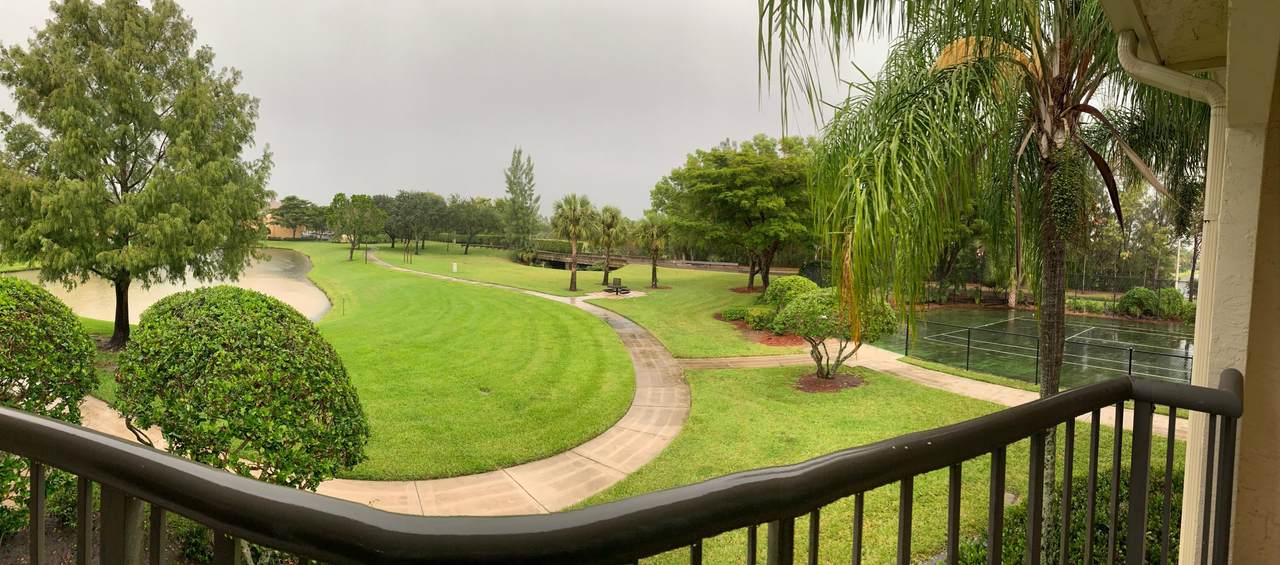 700 Crestwood Court - Photo 1