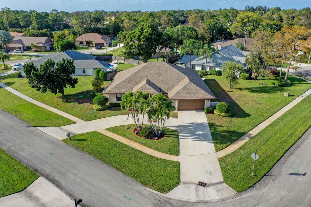 13355 Kingsbury Drive - Photo 1