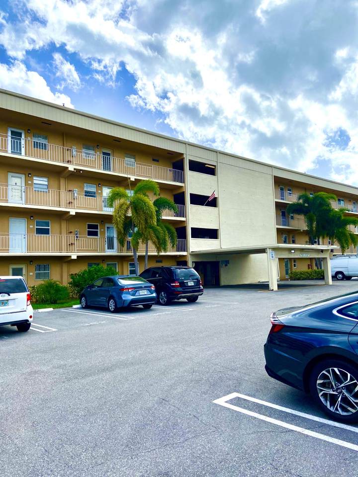 2600 1st Lane - Photo 1