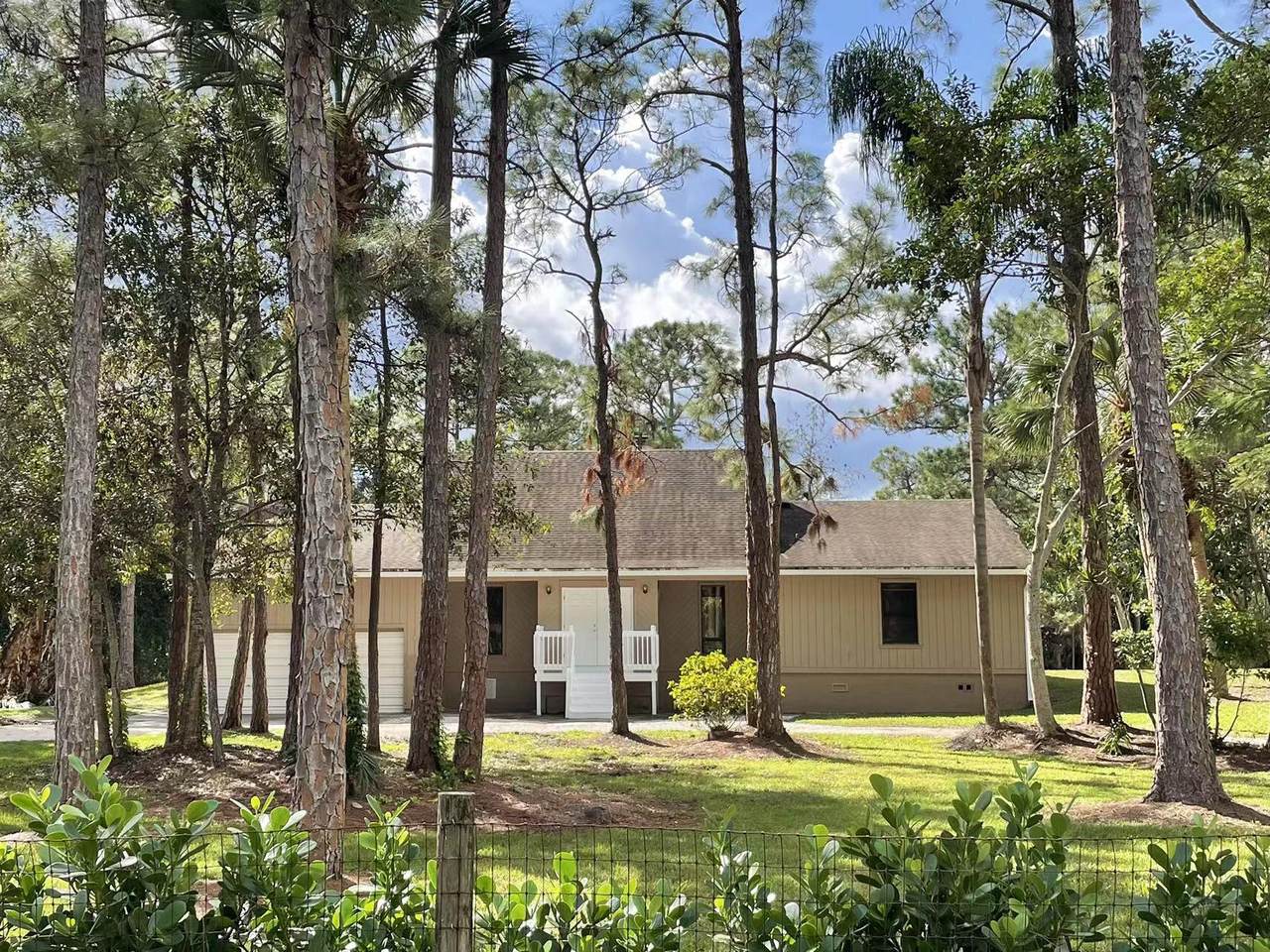 9296 166th Way - Photo 1