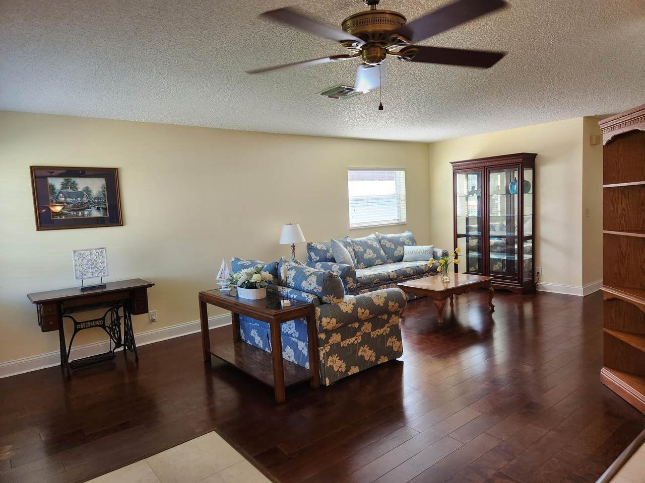 5076 Alfred Drive - Photo 1