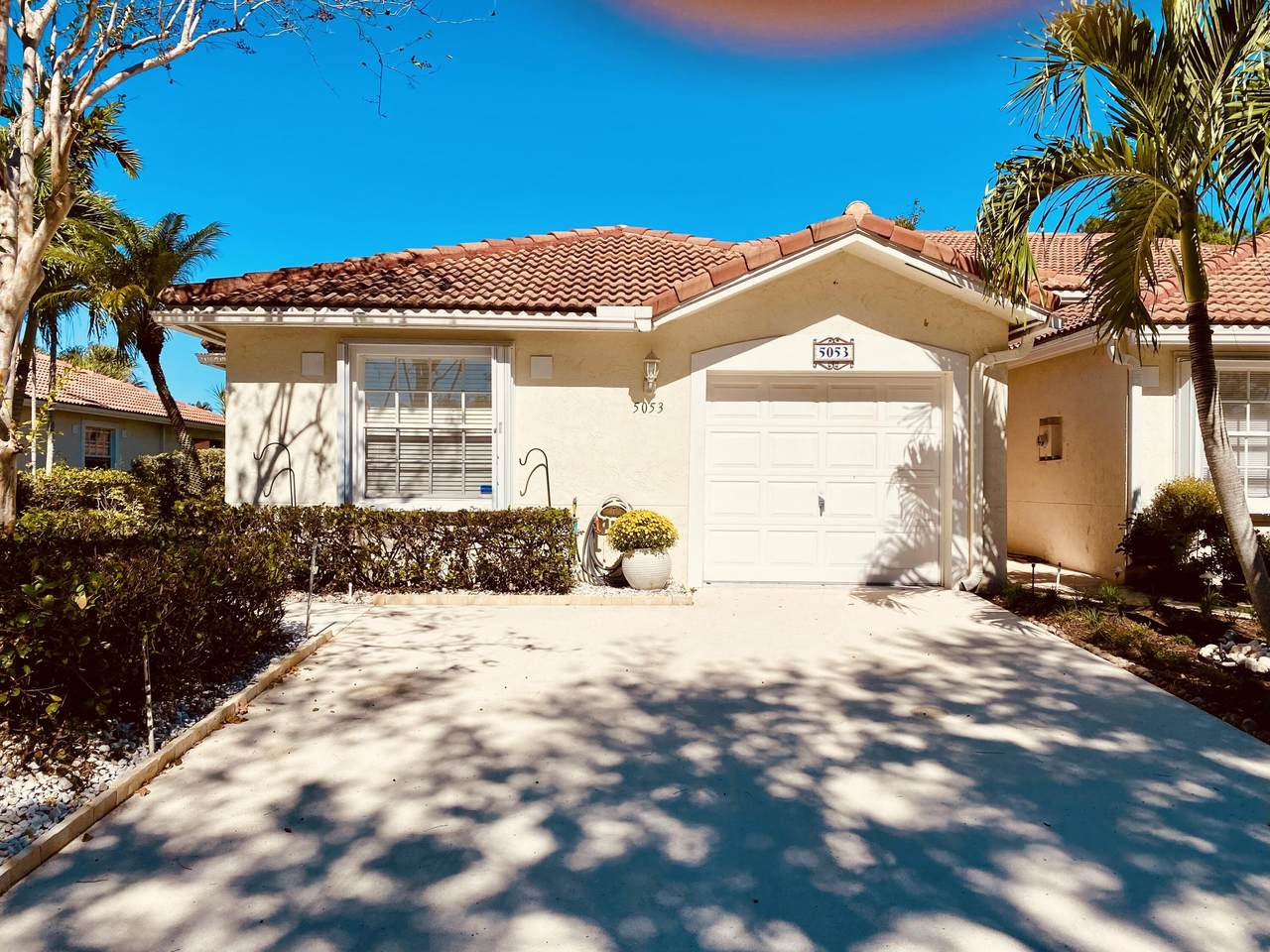 5053 La Sedona Circle - Photo 1