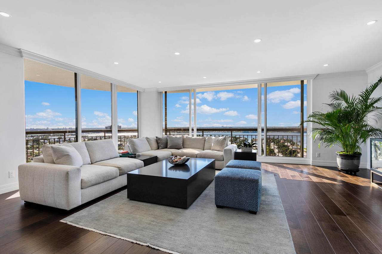 4100 Ocean Drive - Photo 1