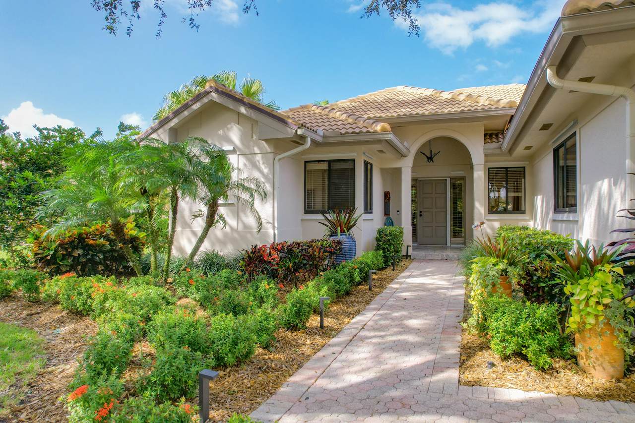 3312 Cambridge Drive - Photo 1
