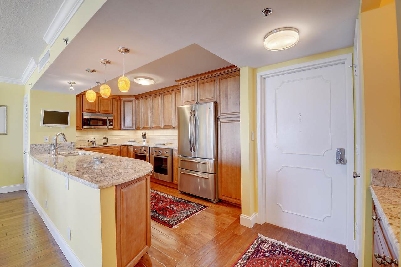 4750 Ocean Boulevard - Photo 1
