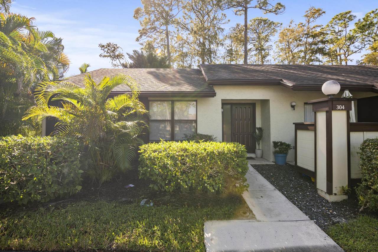 304 Cactus Hill Court - Photo 1
