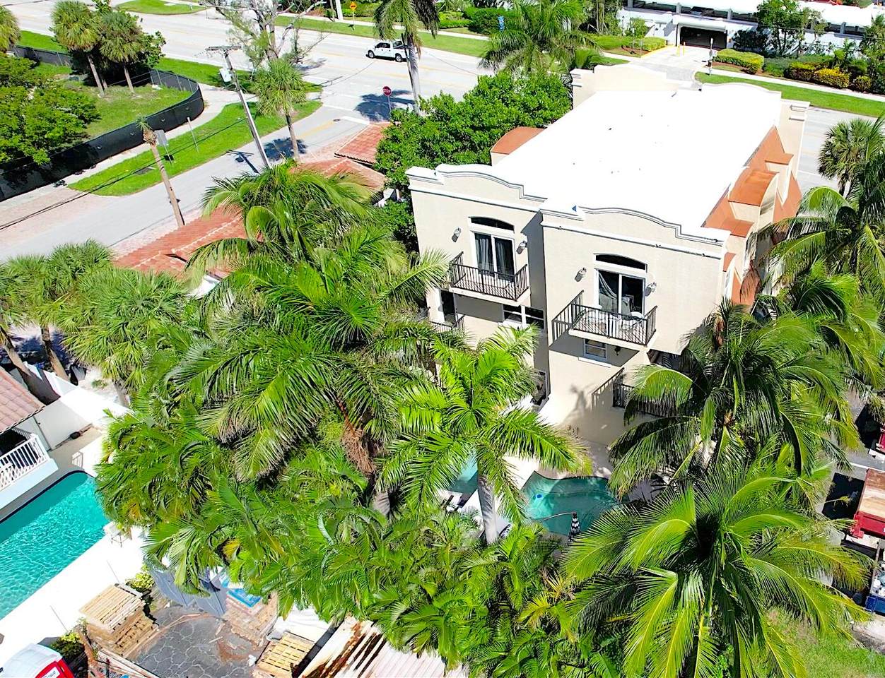 247 Ocean Boulevard - Photo 1