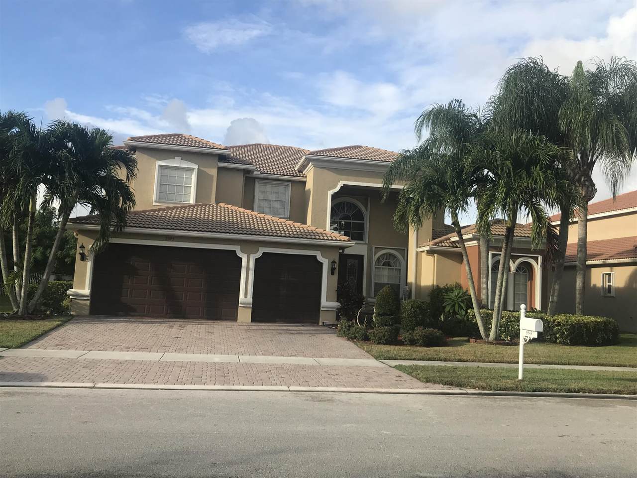 9543 Campi Drive - Photo 1