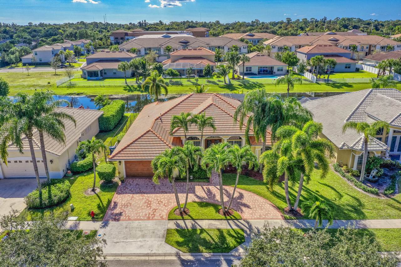 138 Cypress Trace - Photo 1