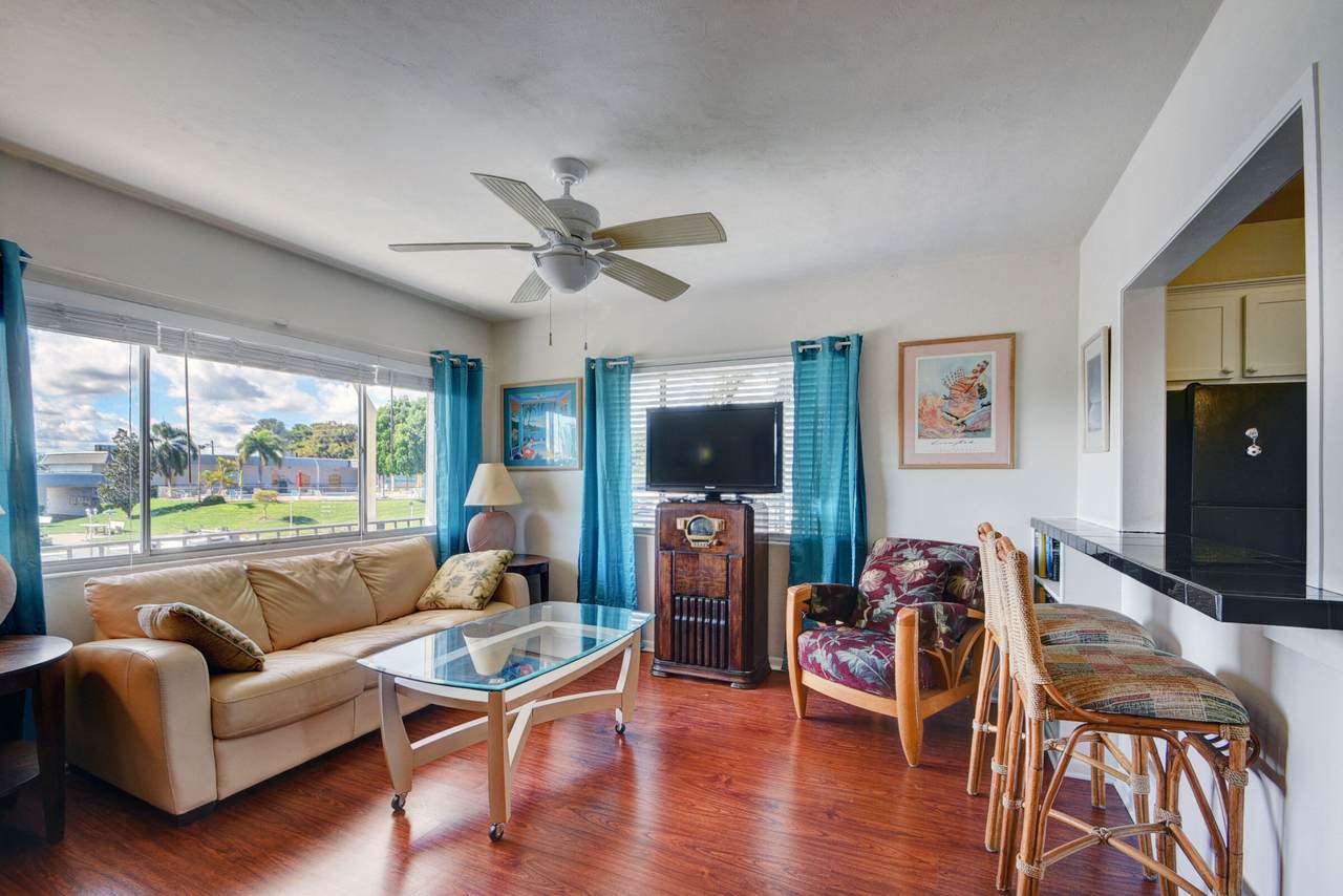3402 Cynthia Lane - Photo 1