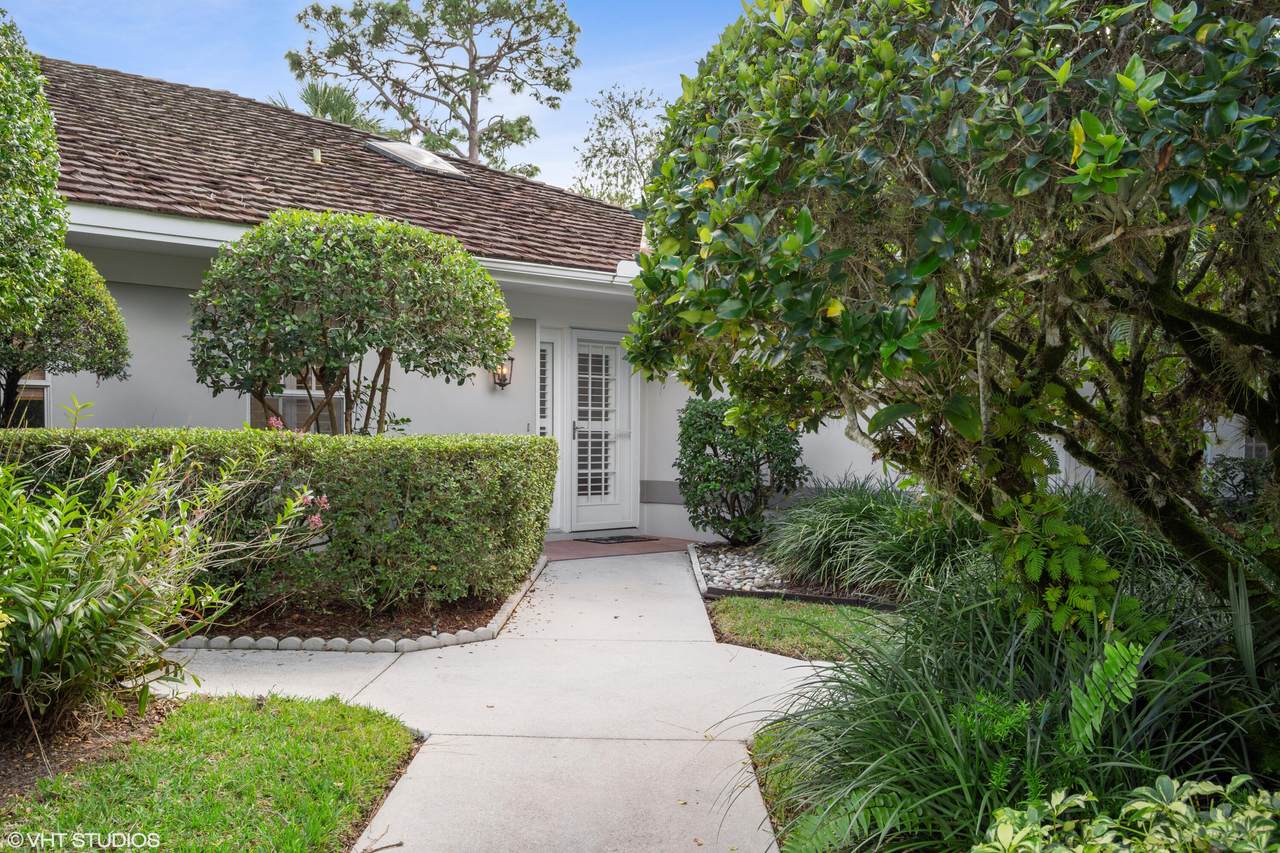 7352 Pine Creek Way - Photo 1