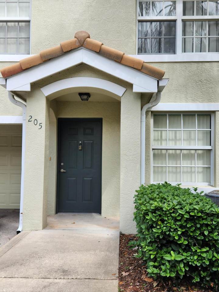134 Peacock Boulevard - Photo 1