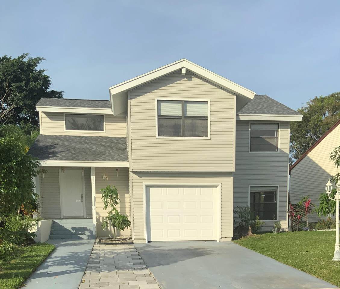 4559 Brook Drive - Photo 1