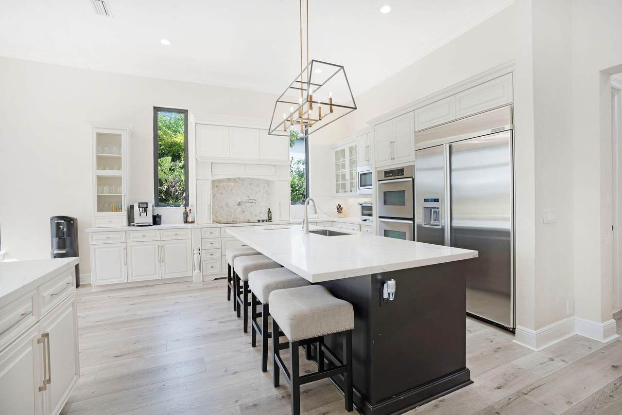 9910 Bay Leaf Court - Photo 1