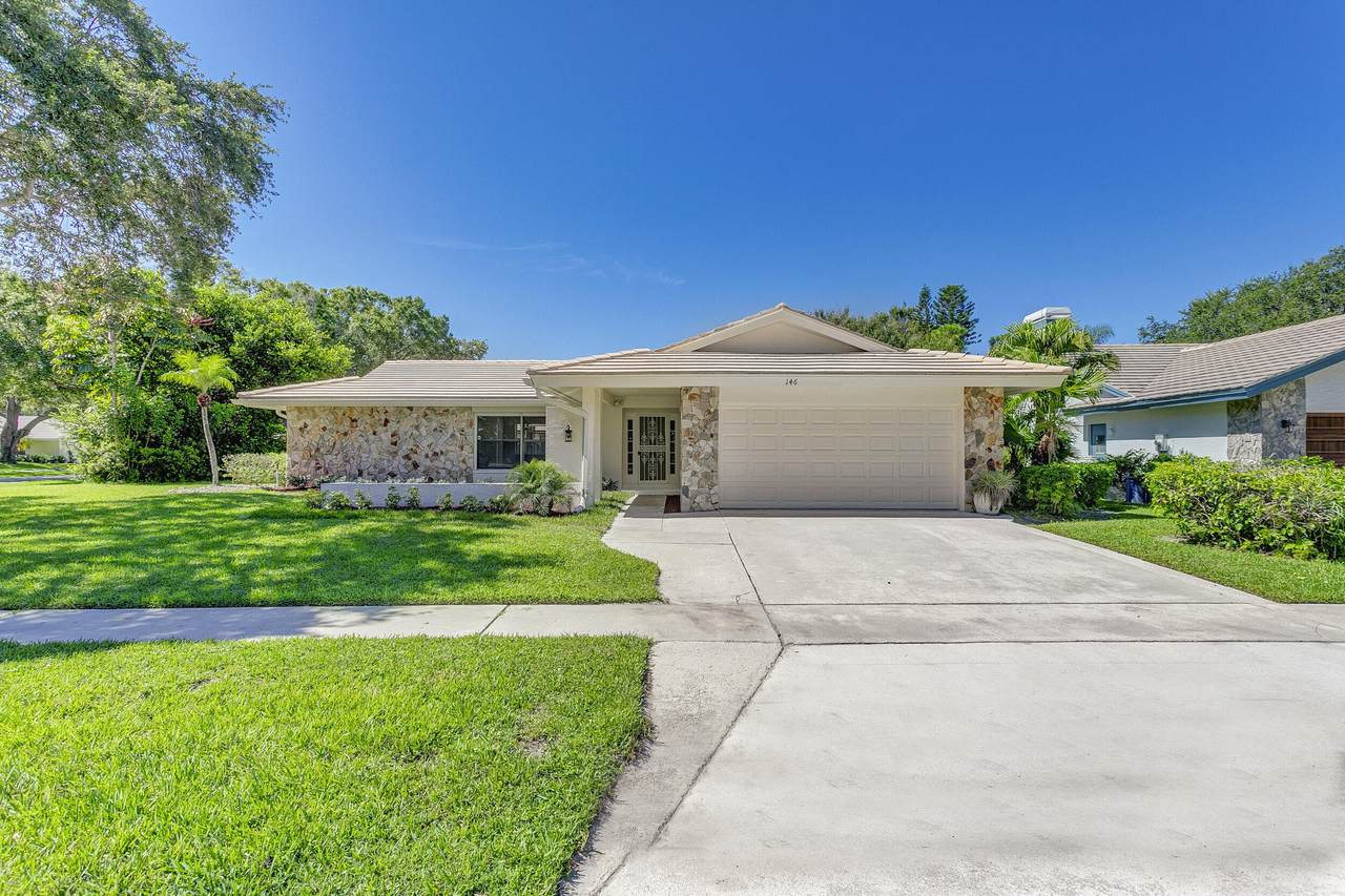 146 Bayberry Circle - Photo 1